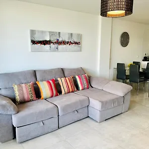 2-bedroom-apartment With A Terrace, Pool, Gym , Málaga Spanje